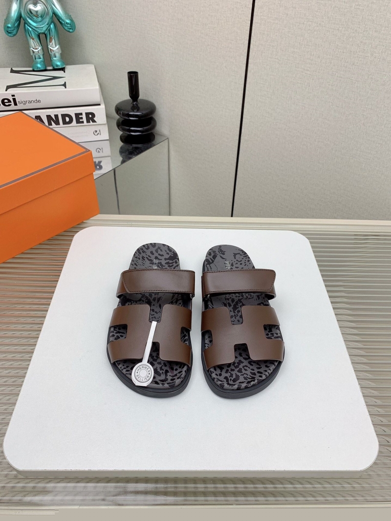 H**mes slippers